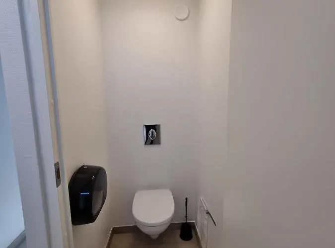 Penzion Slottets Anneks Rønne